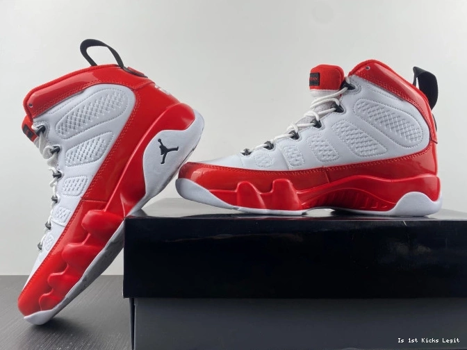 Gym Jordan 302370-160 9 Retro White Red Air 0807